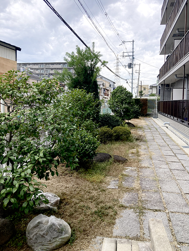 お庭の雑草対策｜大東市施工例